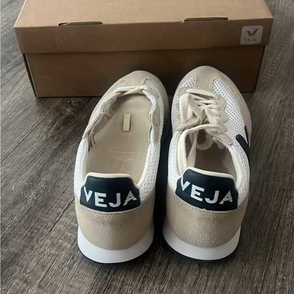 veja rio branco aircell “Lunar Nautico” Sneakers size 6 new in box, navy/gray - Picture 7 of 12